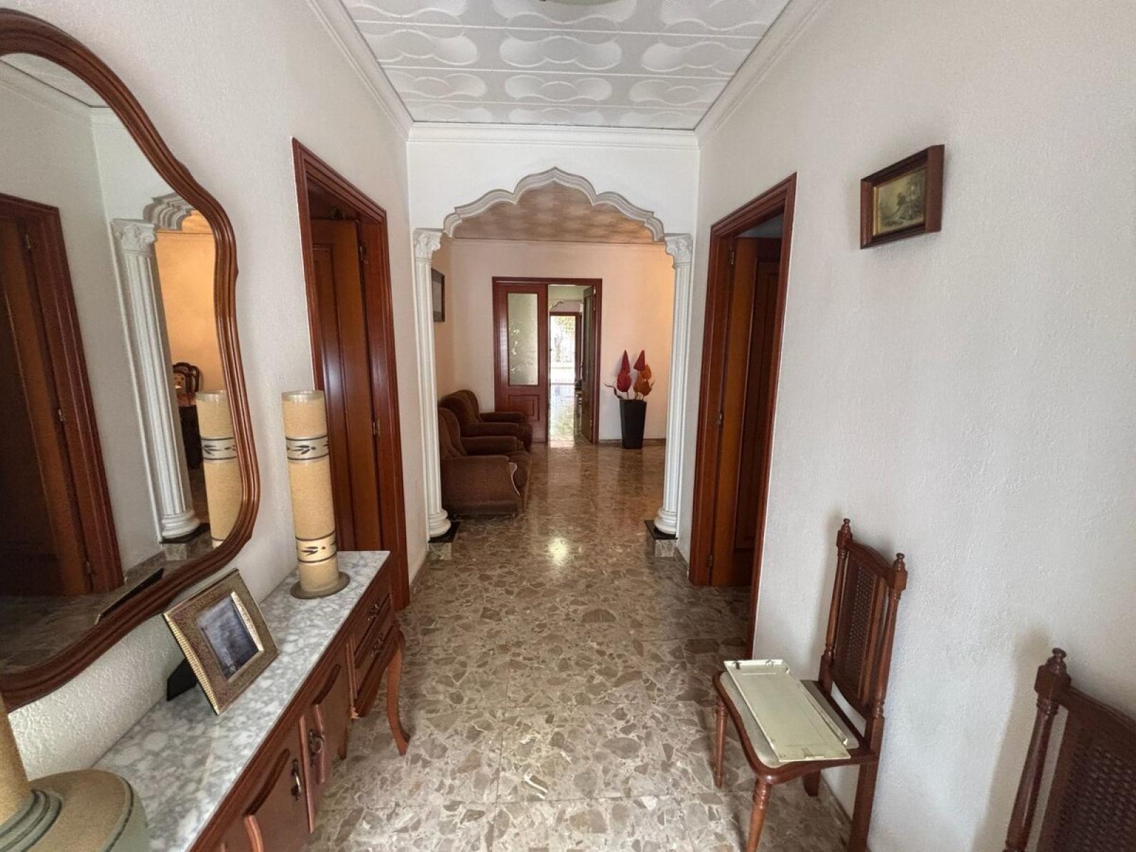 Photo number 2. Village property for sale in Pedreguer. Ref.: SLH-5-17-15946