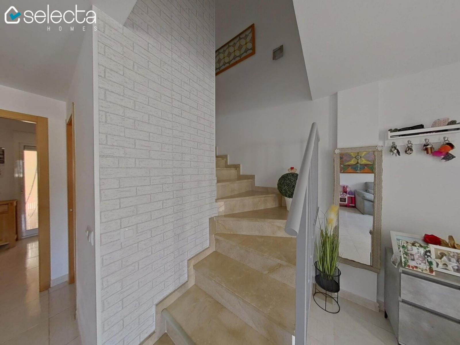 Photo number 9. Townhouse for sale in Sagra. Ref.: SLH-5-51-15947