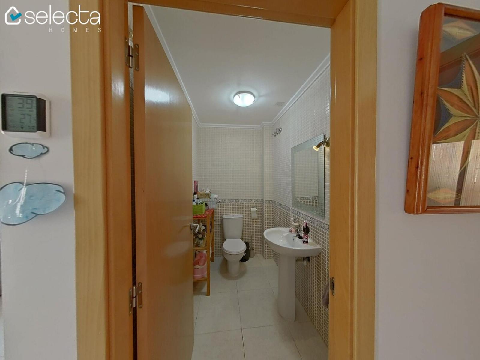 Photo number 4. Townhouse for sale in Sagra. Ref.: SLH-5-51-15947