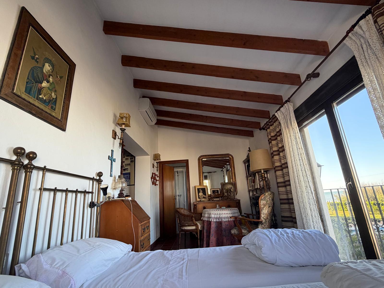 Photo number 41. Villa for sale in Denia. Ref.: XMI-355300