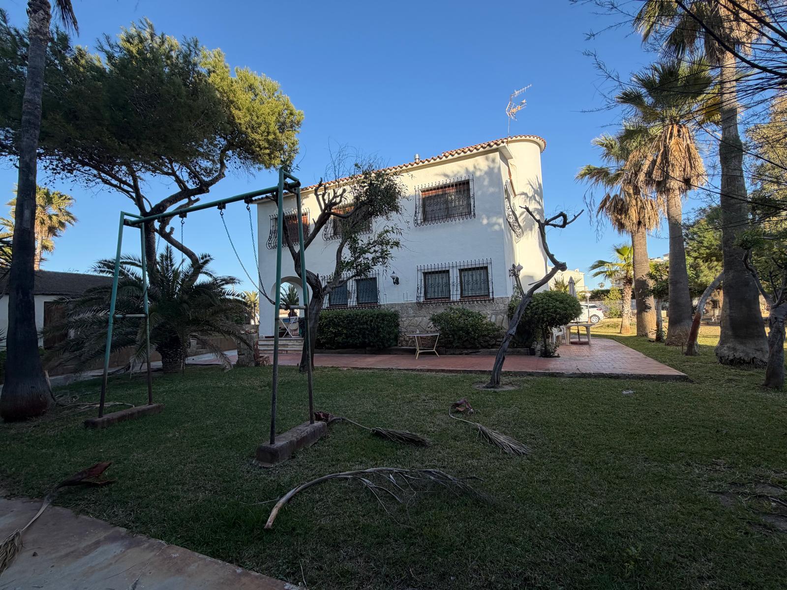 Photo number 8. Villa for sale in Denia. Ref.: XMI-355300