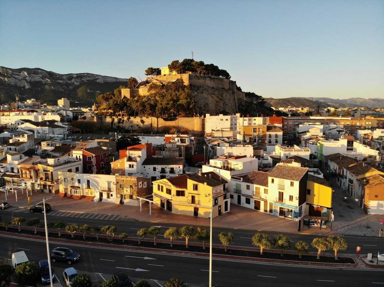 Photo number 22. Property for sale in Denia. Ref.: EIR-978663