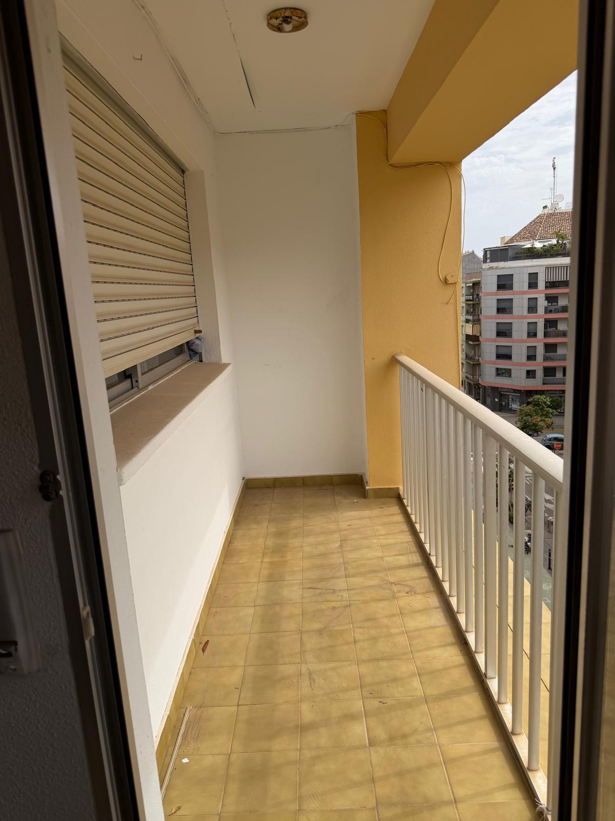 Photo number 3. Property for sale in Denia. Ref.: XMI-363648