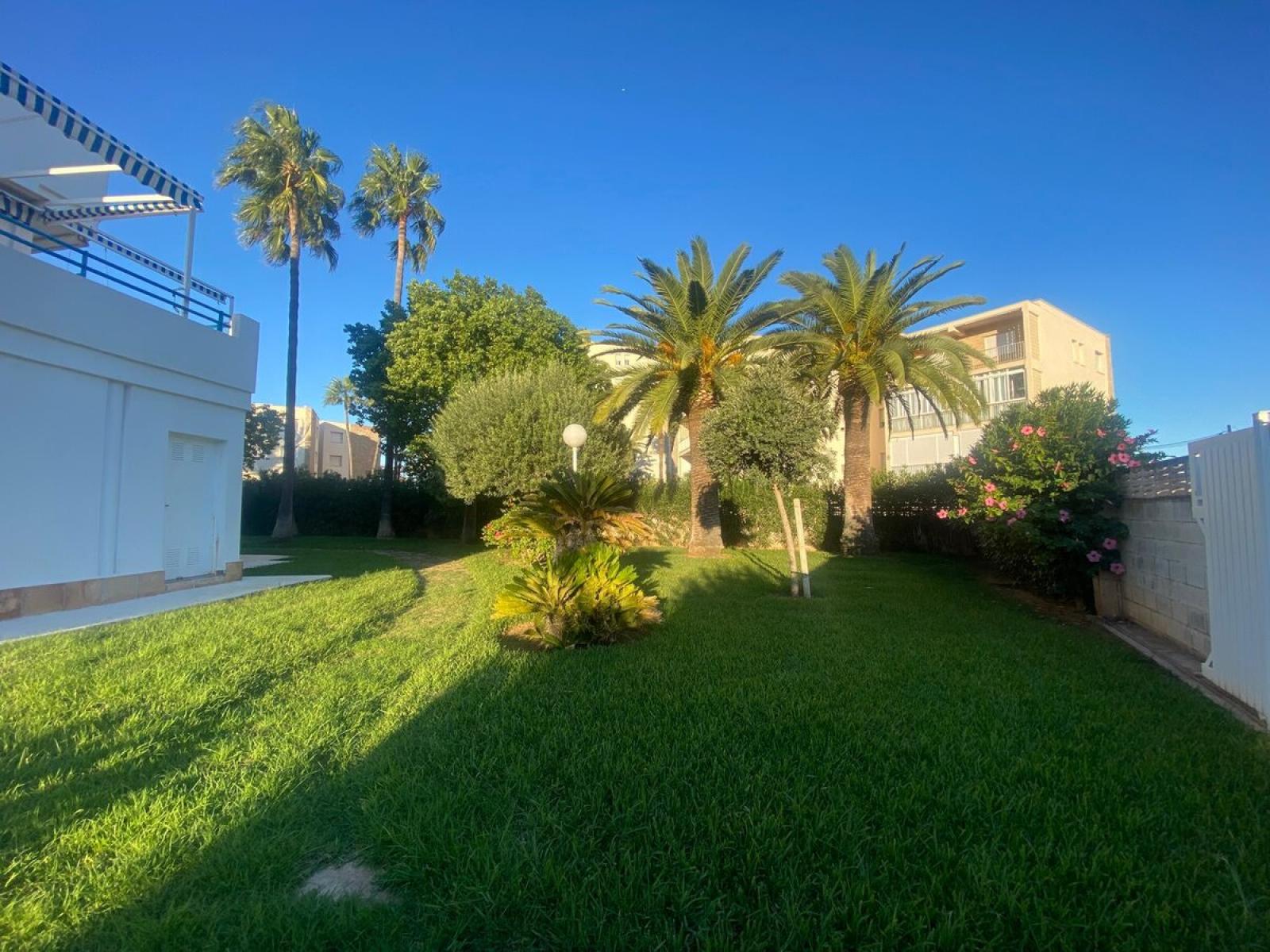 Photo number 2. Flat / Apartment for sale in Denia. Ref.: SLH-5-52-15967