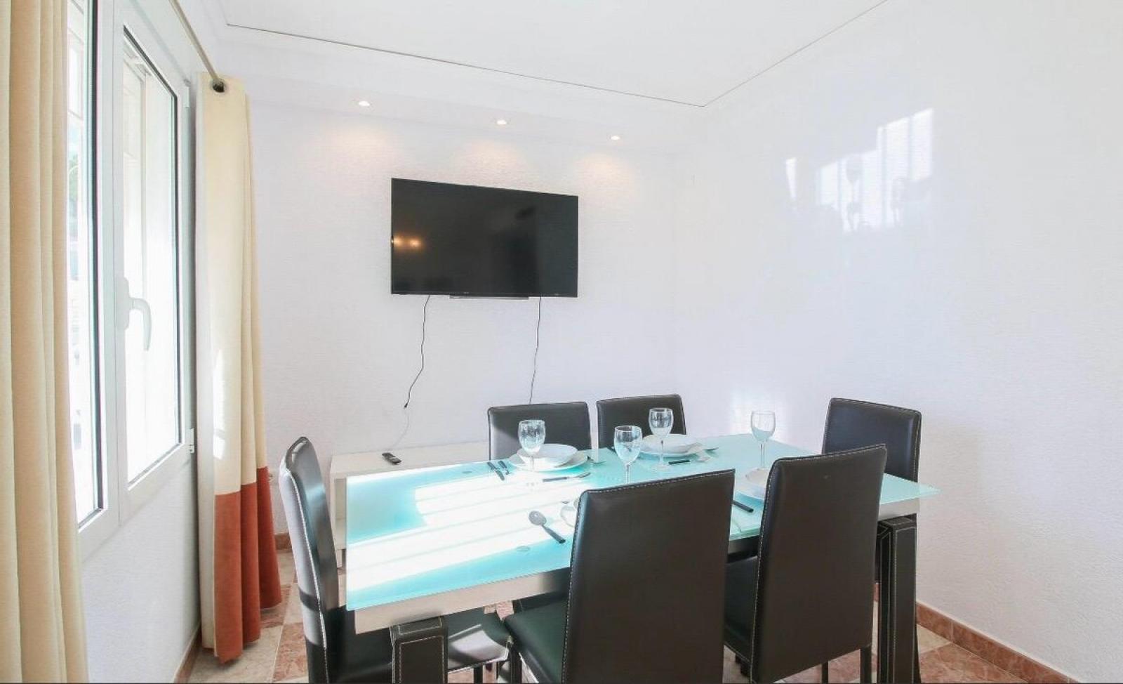 Photo number 5. Flat / Apartment for sale in Denia. Ref.: SLH-5-52-15967