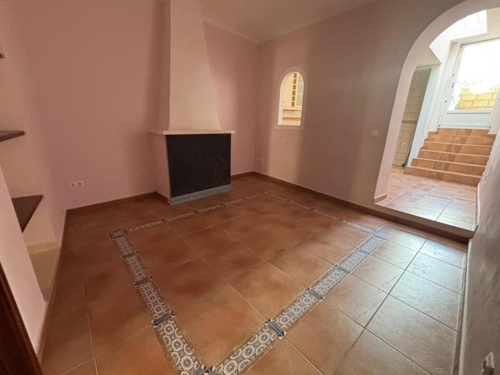 Photo number 6. Village property for sale in Pedreguer. Ref.: SLH-5-36-9668