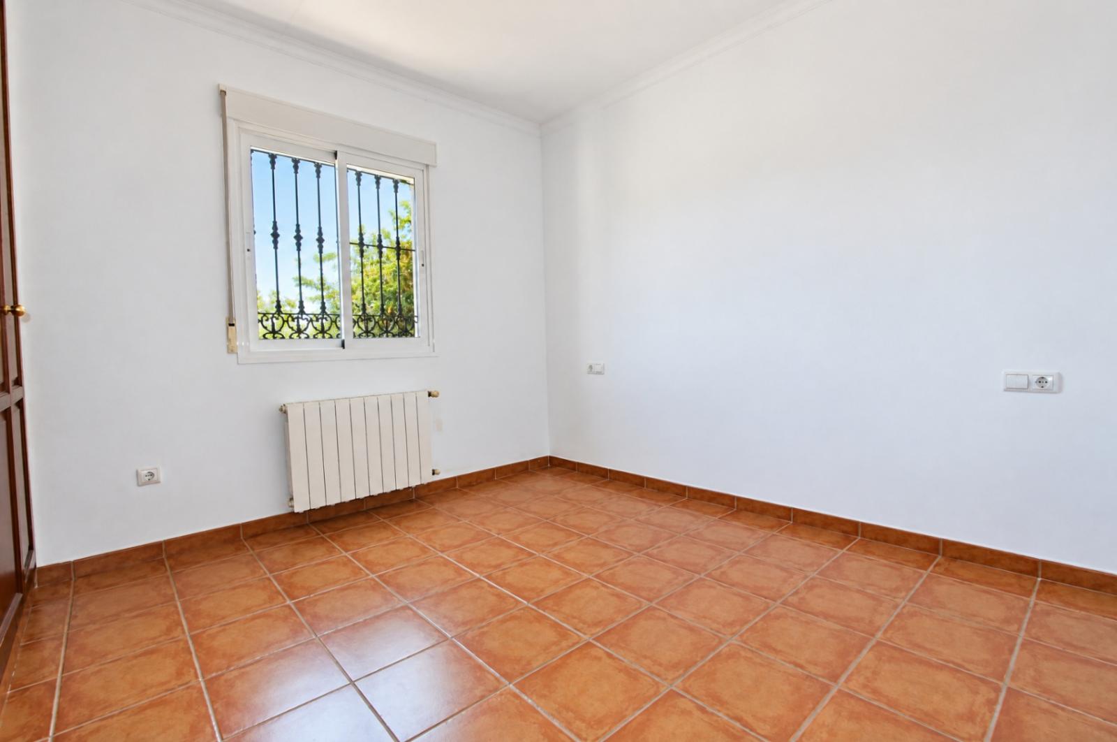 Fotografia nº15 del inmueble en Venta en Orba. Ref.: PRT-360822