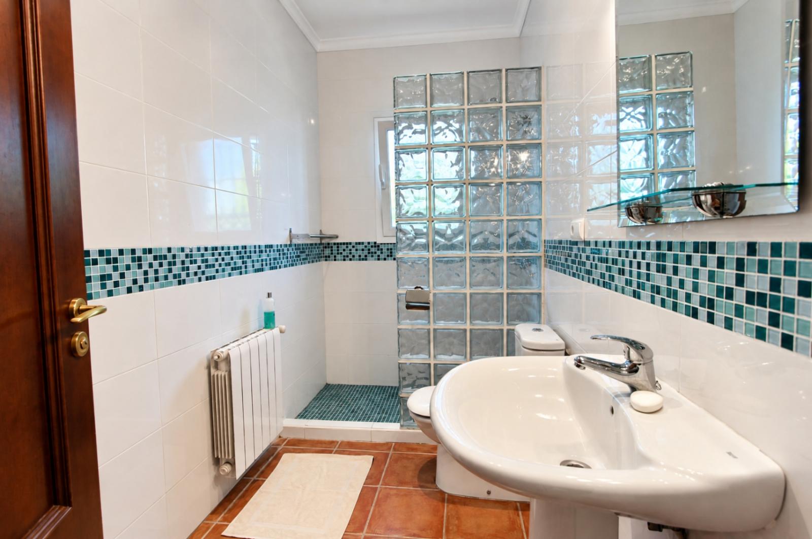 Fotografia nº22 del inmueble en Venta en Orba. Ref.: PRT-360822