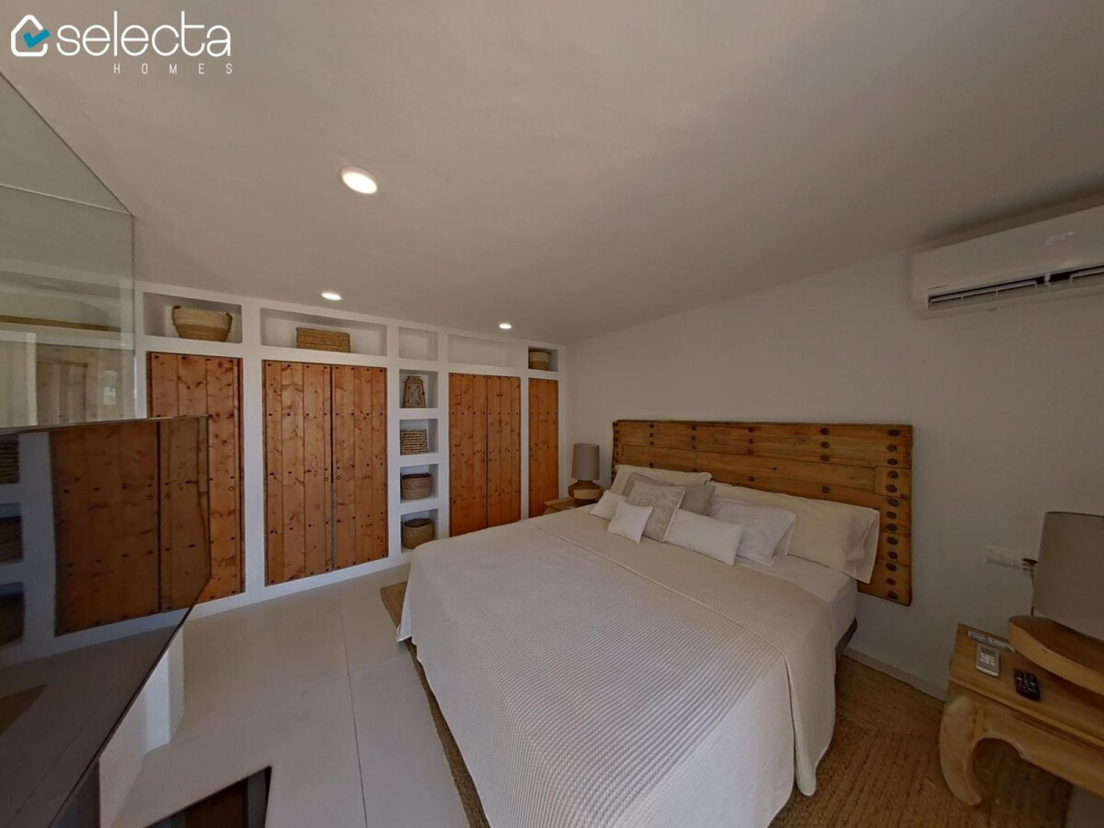 Fotografia nº9 del chalet en Venta en Denia. Ref.: SLH-5-52-15962
