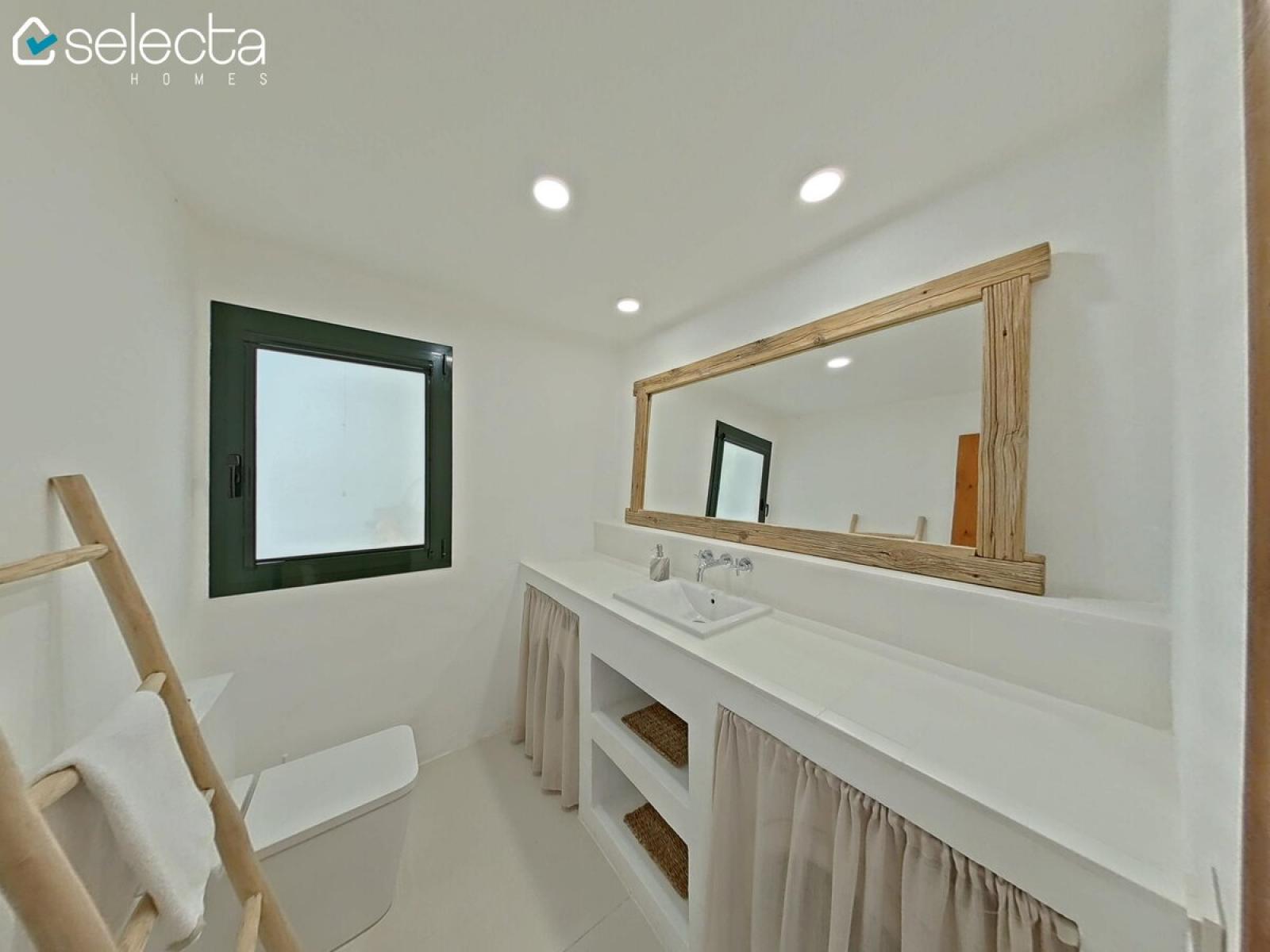 Fotografia nº8 del chalet en Venta en Denia. Ref.: SLH-5-52-15962