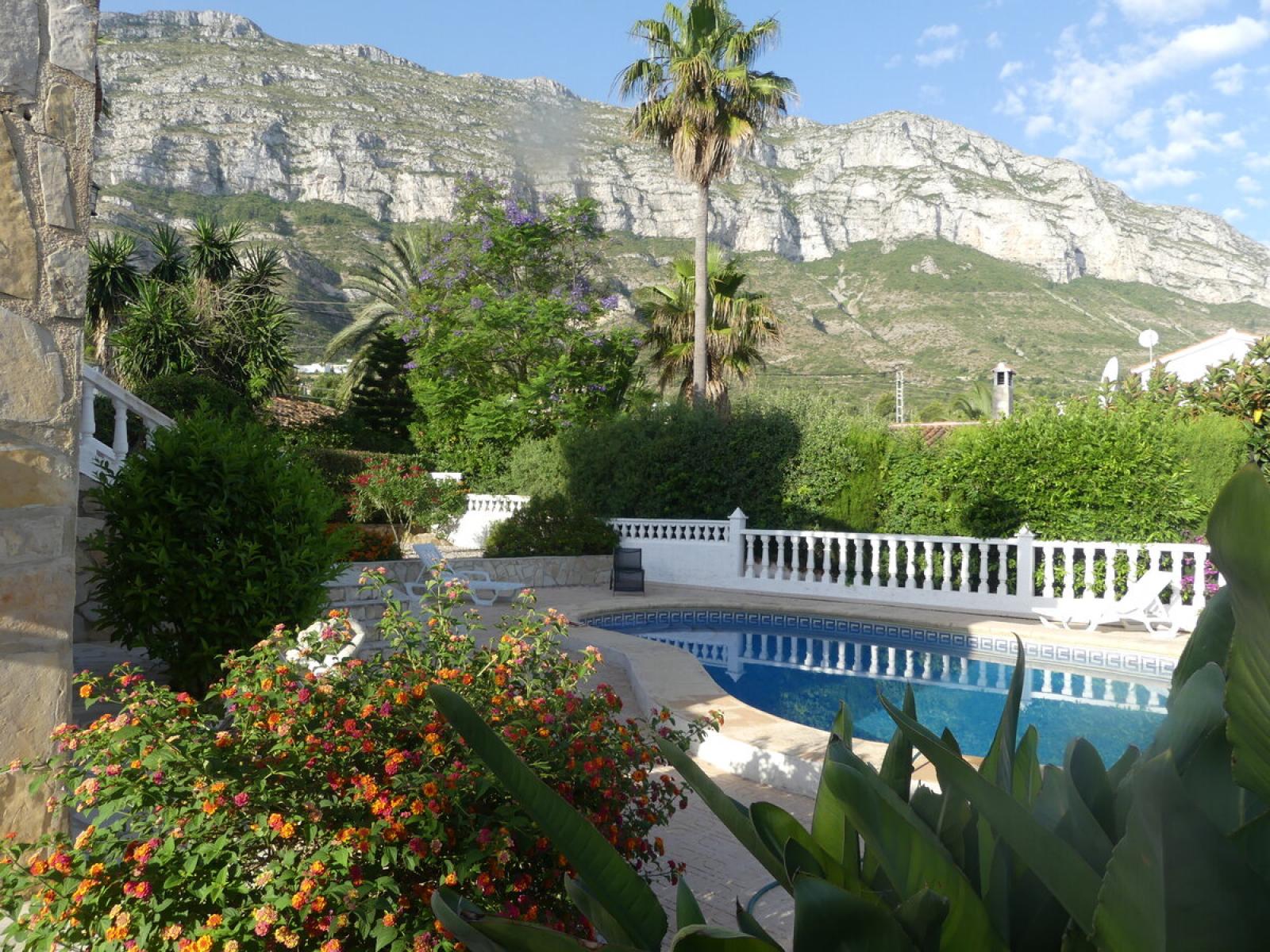 Fotografia nº3 del chalet en Venta en Дении. Ref.: SLH-1-1-15974